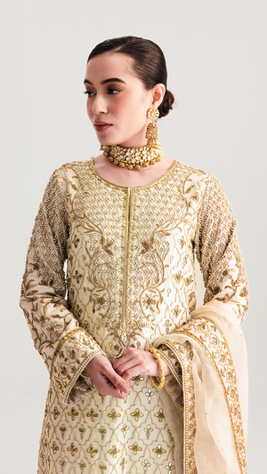 Regal Silk Charm